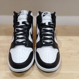 Nike‎ Dunk High Retro